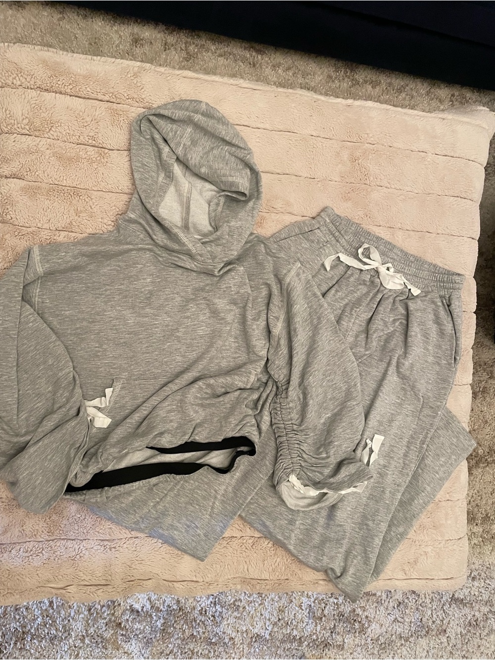 Fifteen Twenty Heather Gray Bubble Sweatshirt Set(NWOT)